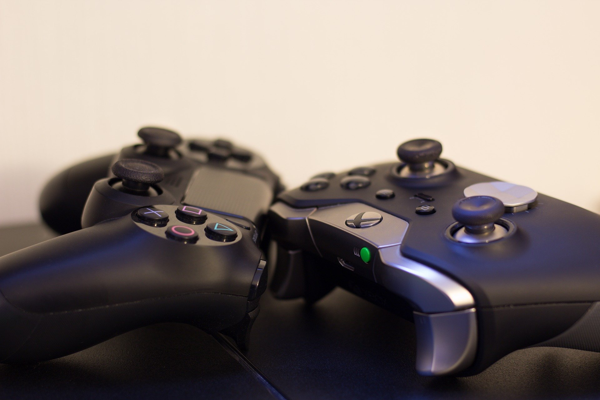 Controller für PS4 und XBox One, so wird man Gamer.